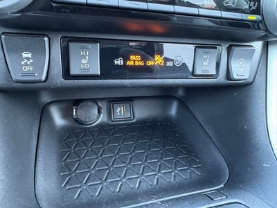 2023 Toyota RAV4 XLE AWD