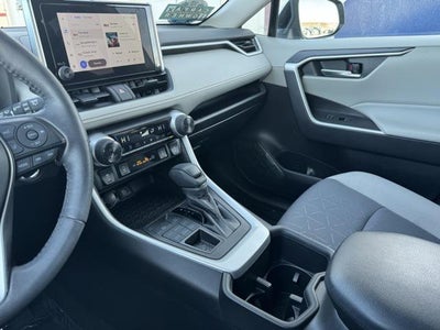 2023 Toyota RAV4 XLE AWD