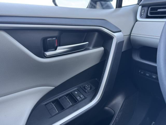 2023 Toyota RAV4 XLE AWD