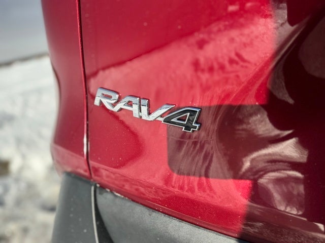 2023 Toyota RAV4 XLE AWD