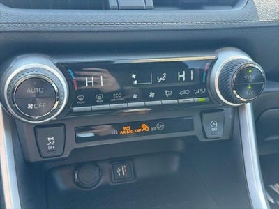 2025 Toyota RAV4 XLE AWD