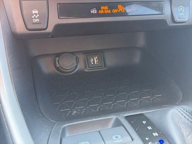 2025 Toyota RAV4 XLE AWD