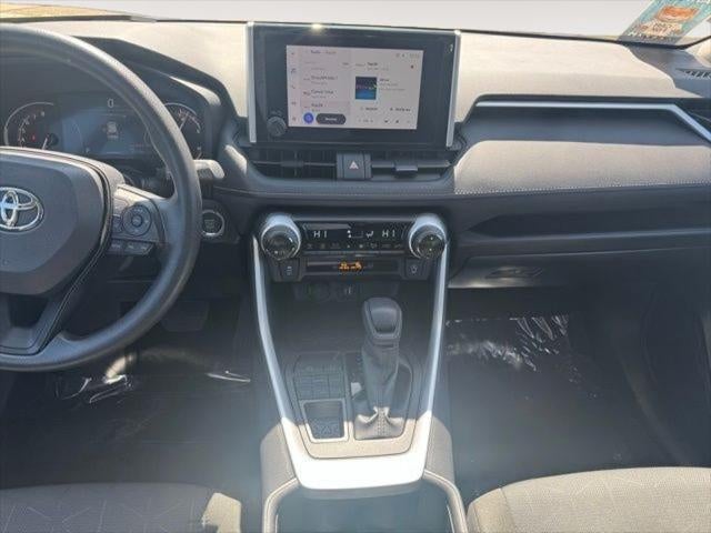 2025 Toyota RAV4 XLE AWD