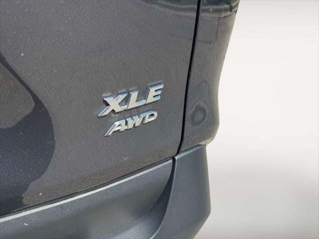2025 Toyota RAV4 XLE AWD