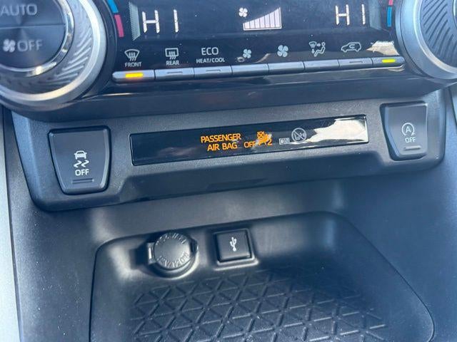 2021 Toyota RAV4 XLE AWD