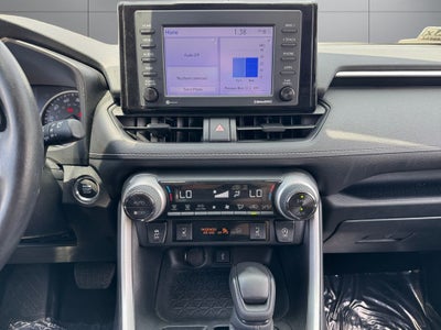 2022 Toyota RAV4 XLE AWD