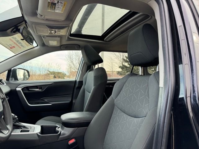 2022 Toyota RAV4 XLE AWD