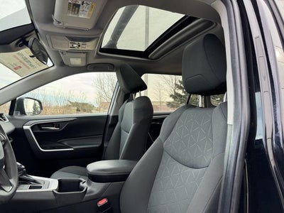 2022 Toyota RAV4 XLE AWD