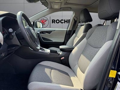 2022 Toyota RAV4 XLE AWD