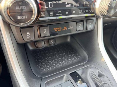 2022 Toyota RAV4 XLE AWD