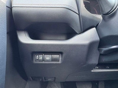 2025 Toyota RAV4 XLE AWD
