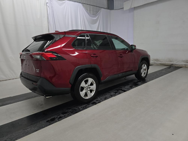 2021 Toyota RAV4 XLE AWD