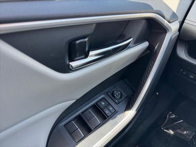 2023 Toyota RAV4 XLE AWD