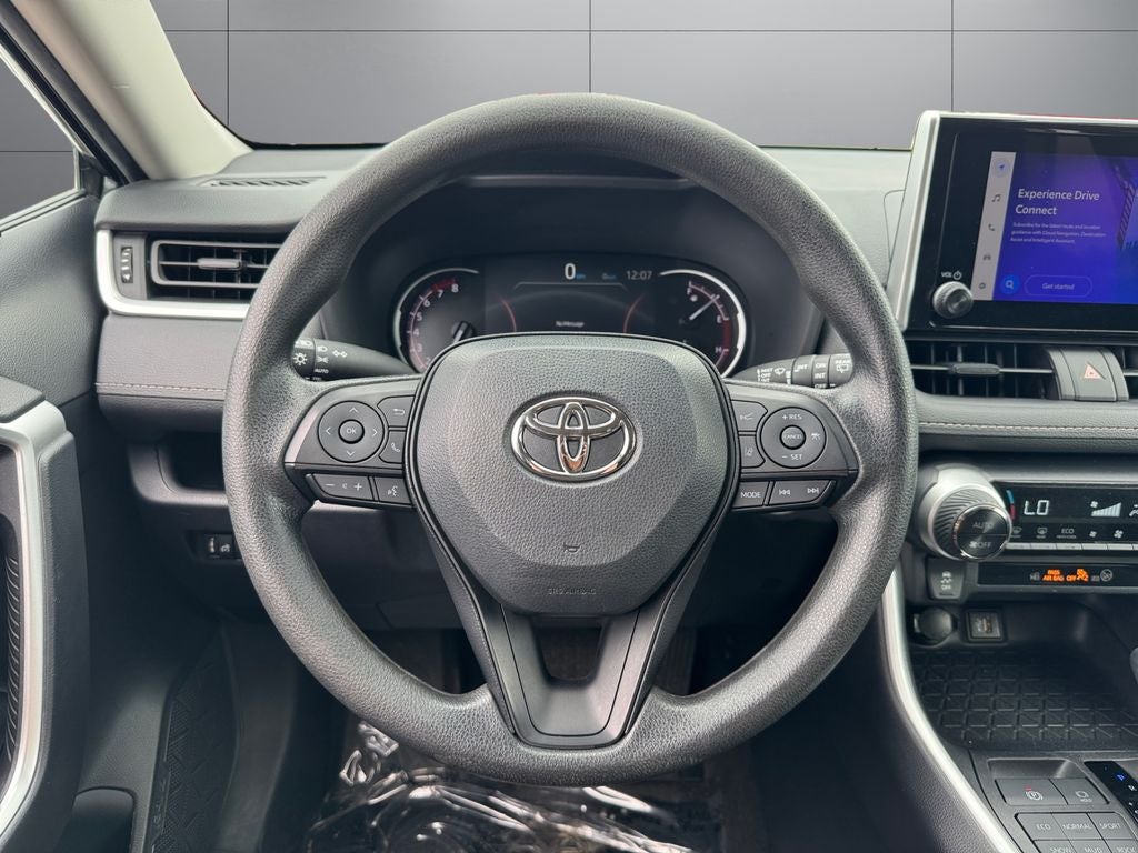 2024 Toyota RAV4 XLE AWD