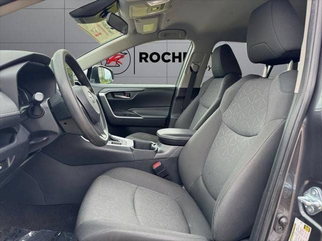 2024 Toyota RAV4 XLE AWD