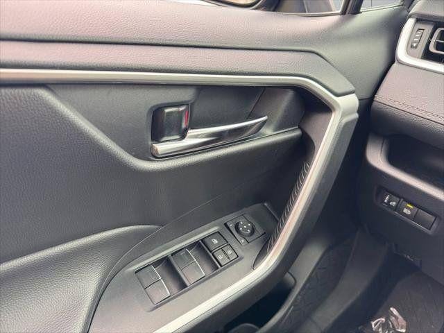 2024 Toyota RAV4 XLE AWD