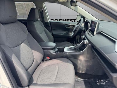 2024 Toyota RAV4 XLE AWD