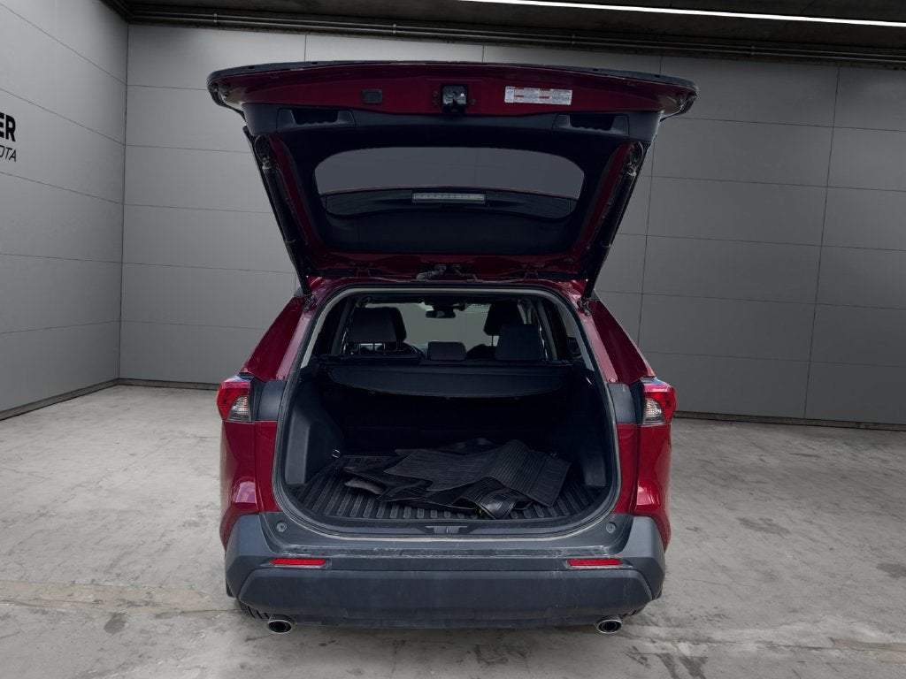 2023 Toyota RAV4 XLE AWD