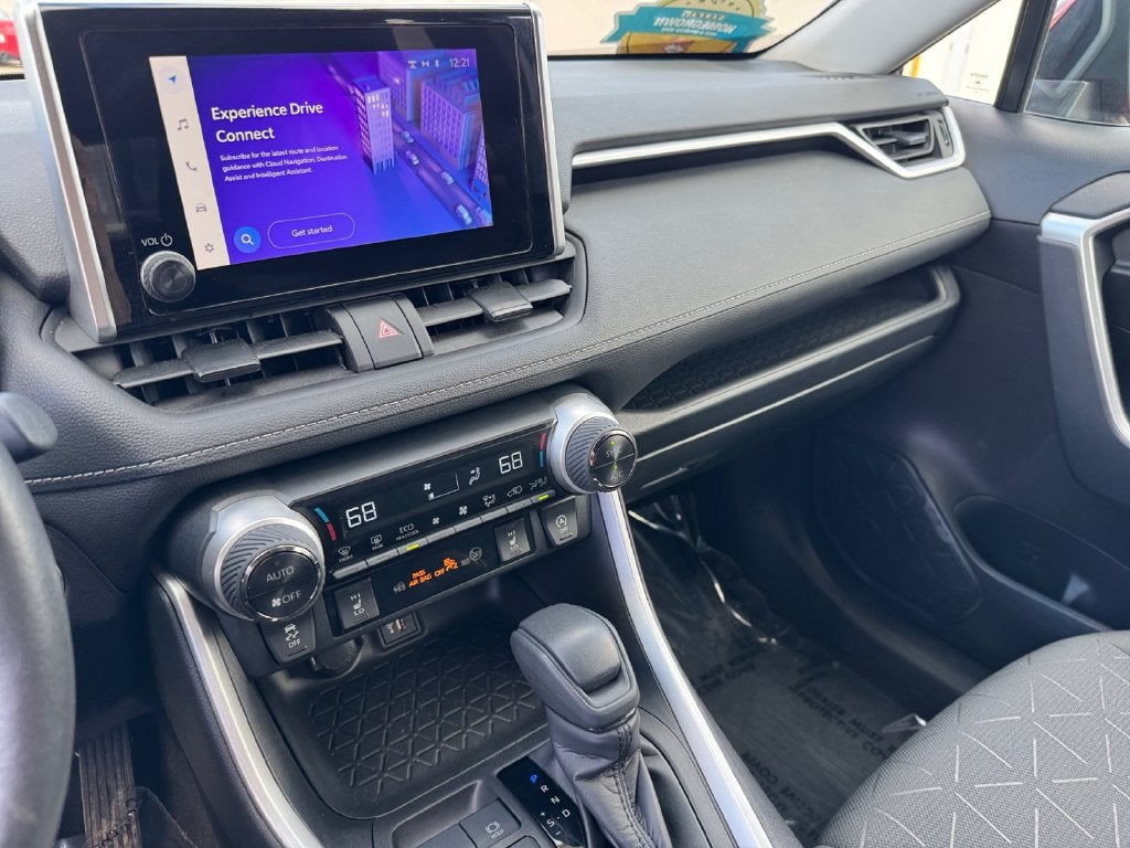 2023 Toyota RAV4 XLE AWD