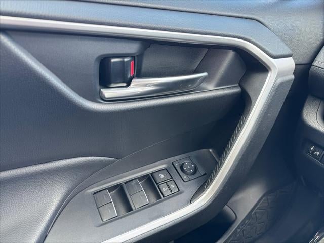 2023 Toyota RAV4 XLE AWD