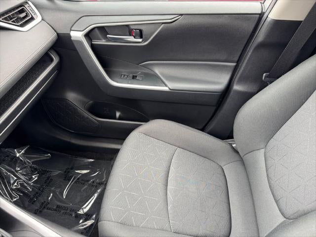 2024 Toyota RAV4 XLE AWD