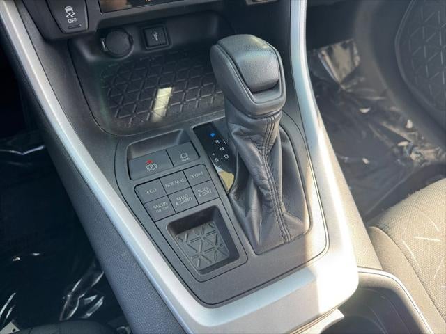 2020 Toyota RAV4 XLE AWD