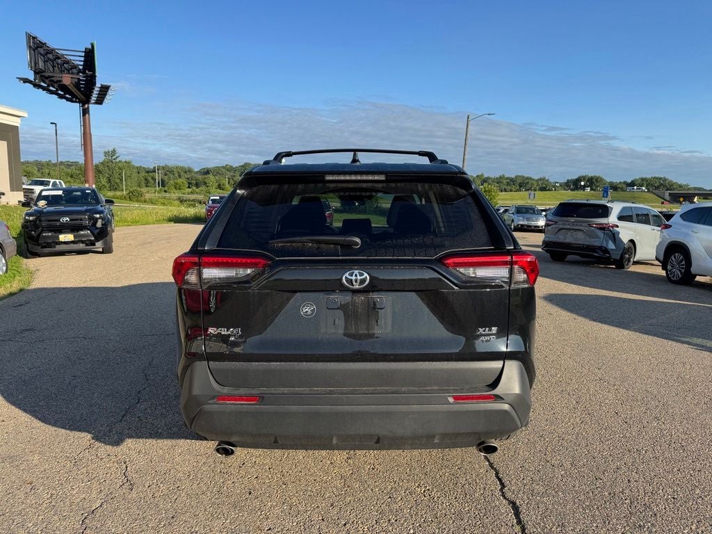 2024 Toyota RAV4 XLE AWD