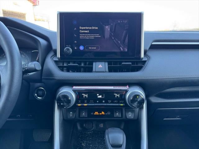2024 Toyota RAV4 XLE AWD