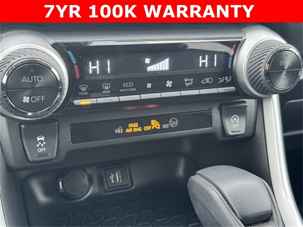 2025 Toyota RAV4 XLE AWD