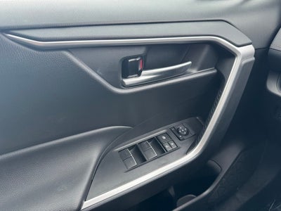 2025 Toyota RAV4 XLE AWD