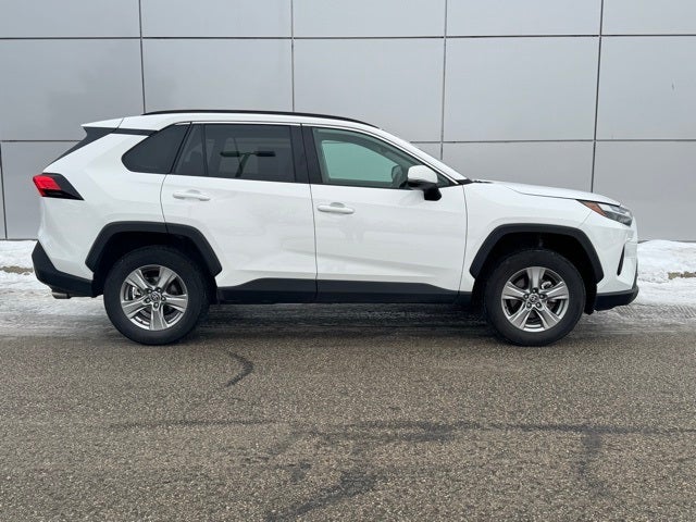 2025 Toyota RAV4 XLE AWD
