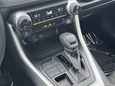 2025 Toyota RAV4 XLE AWD