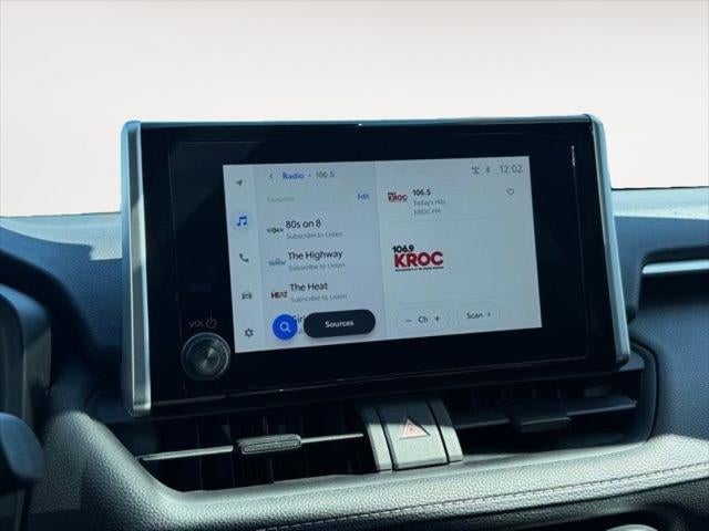 2025 Toyota RAV4 XLE AWD