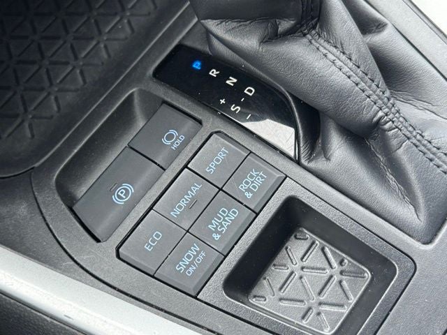 2022 Toyota RAV4 XLE AWD