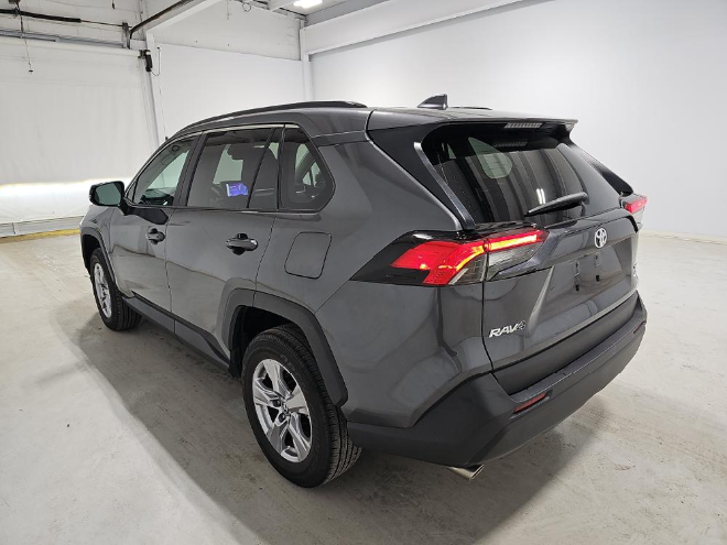 2024 Toyota RAV4 XLE AWD