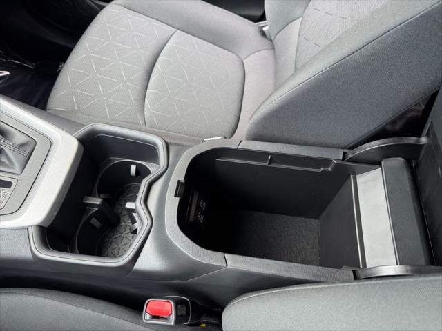 2024 Toyota RAV4 XLE AWD