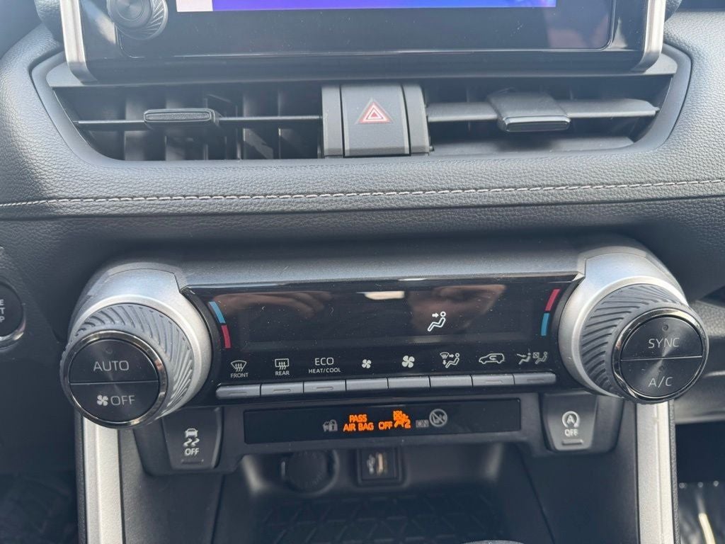 2024 Toyota RAV4 XLE AWD