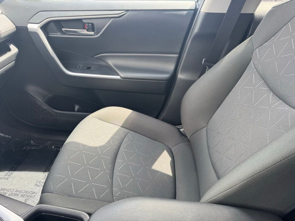 2024 Toyota RAV4 XLE AWD