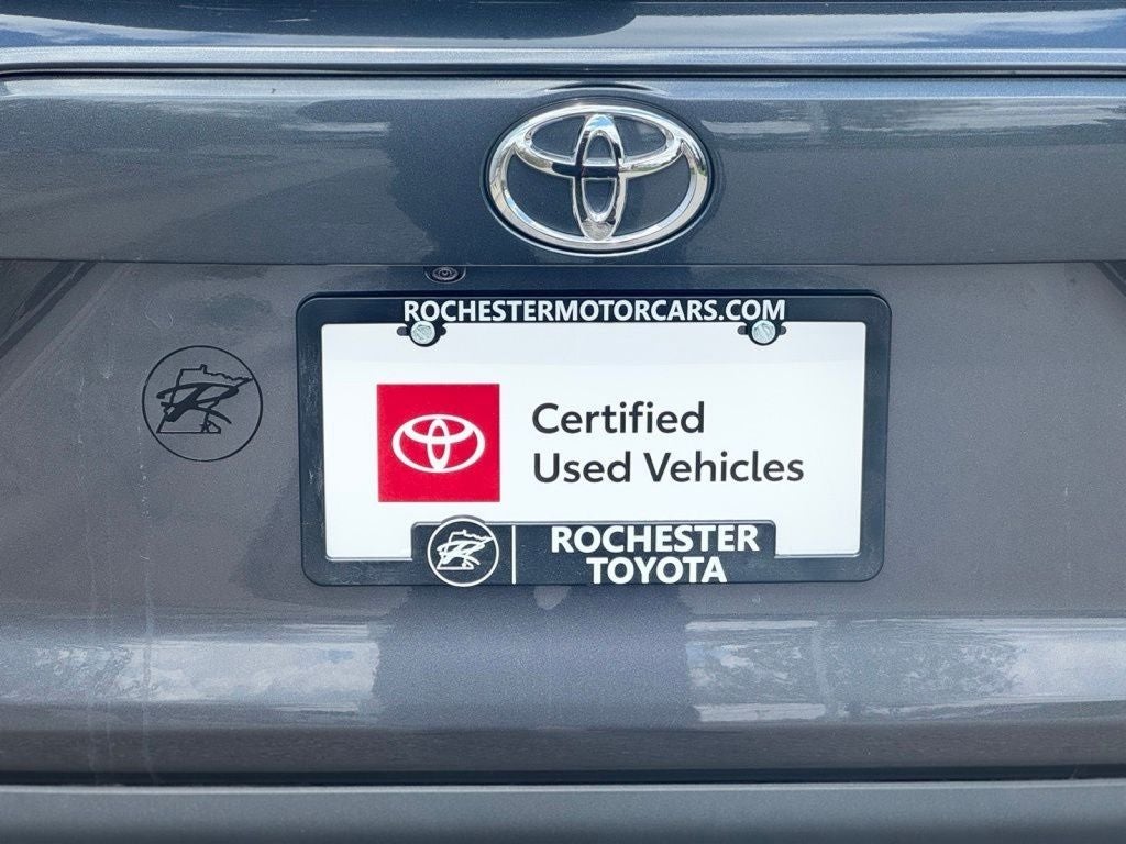 2024 Toyota RAV4 XLE AWD