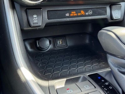 2025 Toyota RAV4 XLE AWD