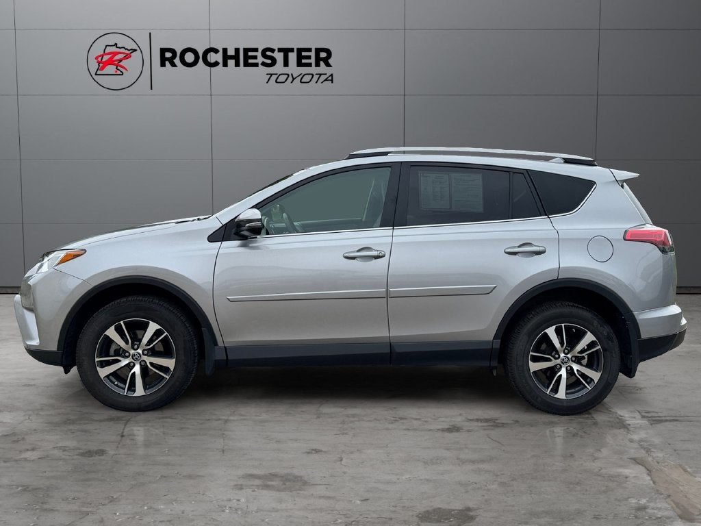 2017 Toyota RAV4 XLE AWD