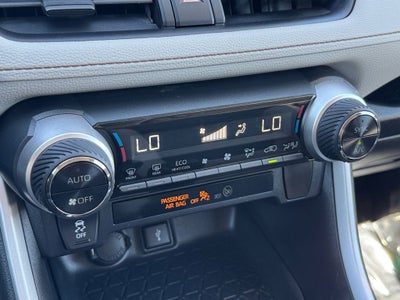 2020 Toyota RAV4 Hybrid XLE AWD