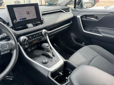 2025 Toyota RAV4 Hybrid XLE AWD