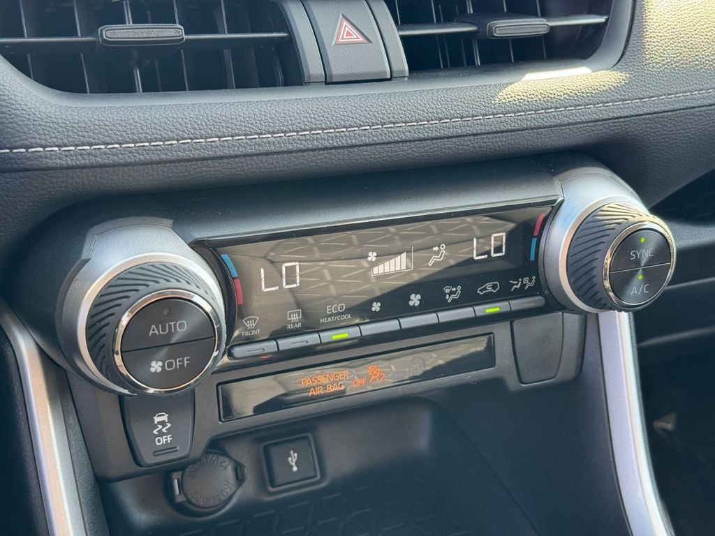 2021 Toyota RAV4 Hybrid XLE AWD