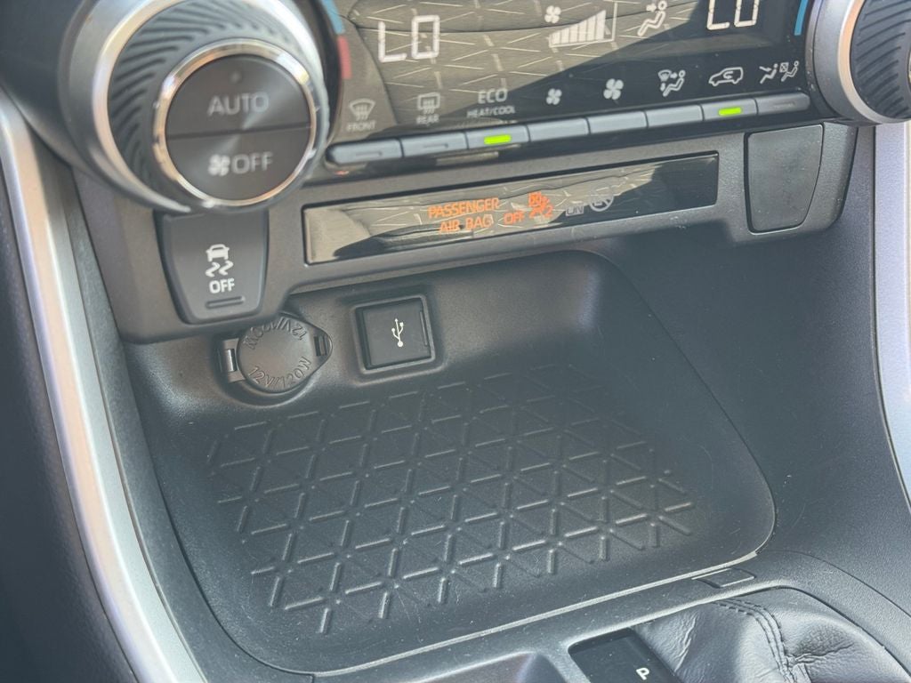 2021 Toyota RAV4 Hybrid XLE AWD