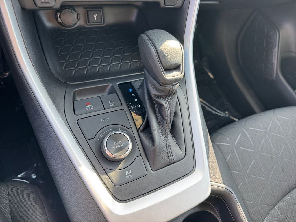2021 Toyota RAV4 Hybrid XLE AWD