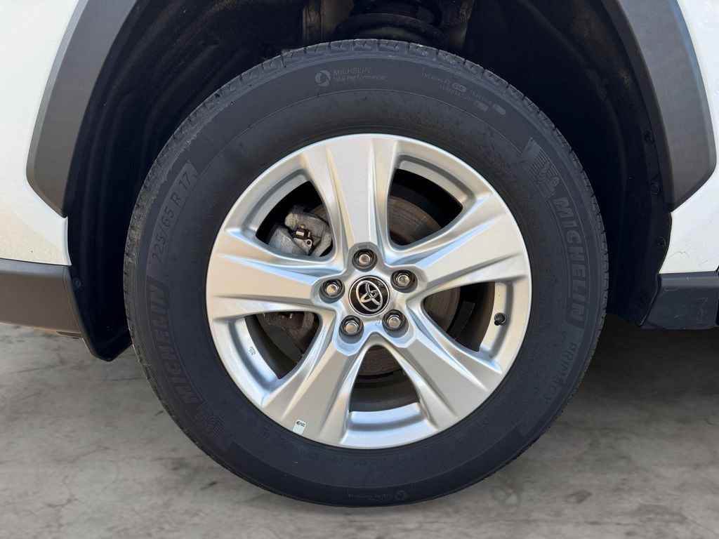 2021 Toyota RAV4 Hybrid XLE AWD