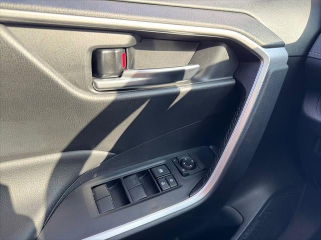 2021 Toyota RAV4 Hybrid XLE AWD