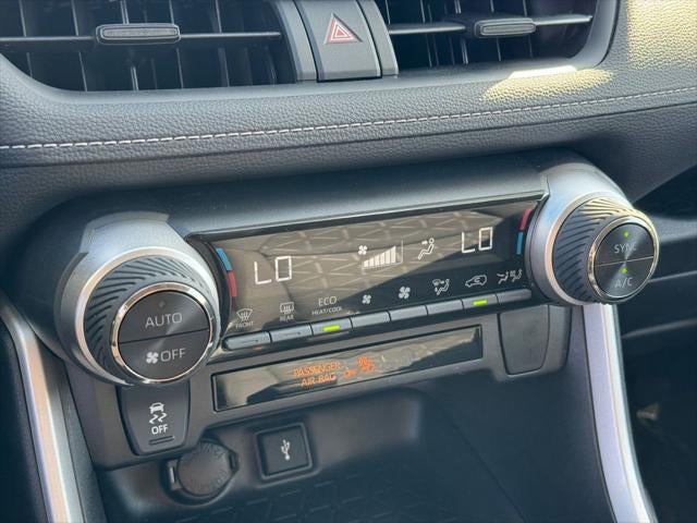 2021 Toyota RAV4 Hybrid XLE AWD