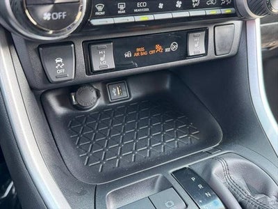 2025 Toyota RAV4 Hybrid Woodland Edition AWD